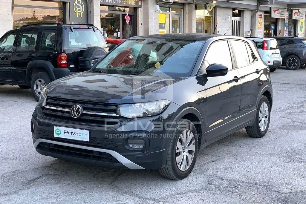 Photo 1 : Volkswagen T-cross 2021 Essence