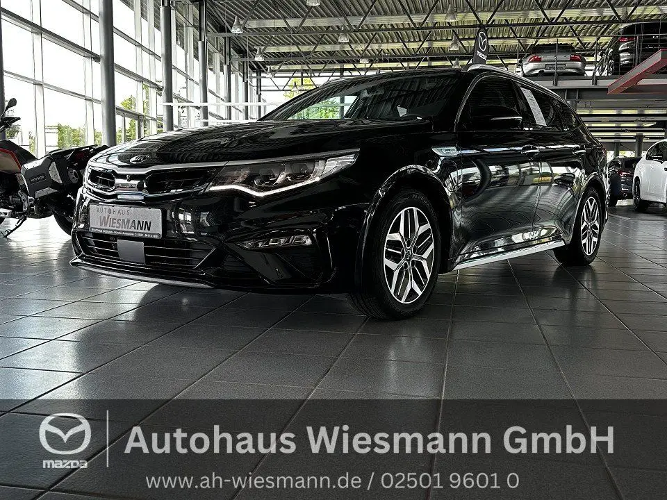 Photo 1 : Kia Optima 2019 Hybrid