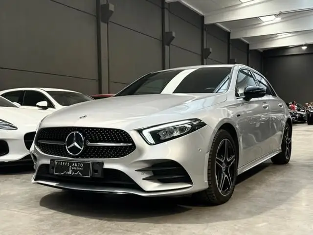 Photo 1 : Mercedes-benz Classe A 2021 Hybrid