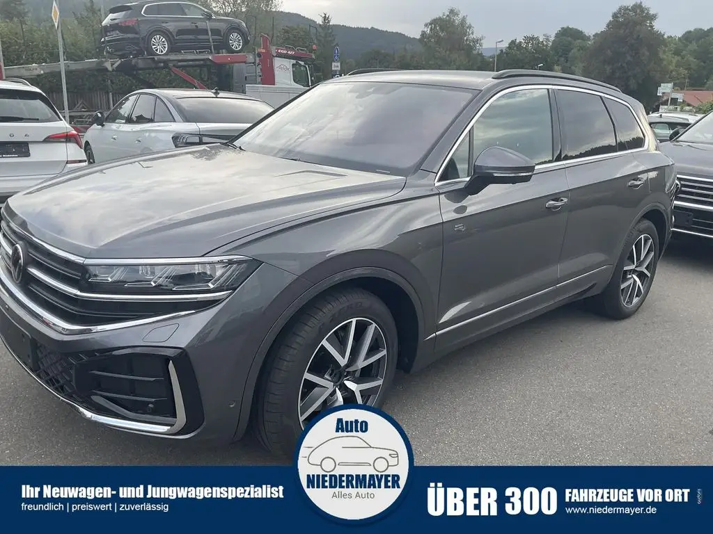 Photo 1 : Volkswagen Touareg 2024 Diesel