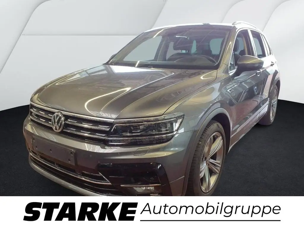 Photo 1 : Volkswagen Tiguan 2020 Petrol