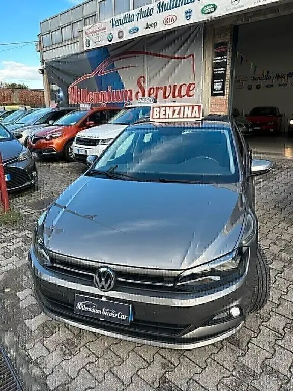 Photo 1 : Volkswagen Polo 2020 Essence