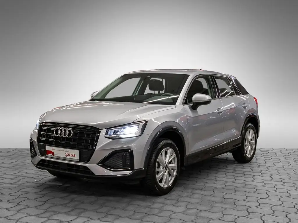 Photo 1 : Audi Q2 2023 Essence