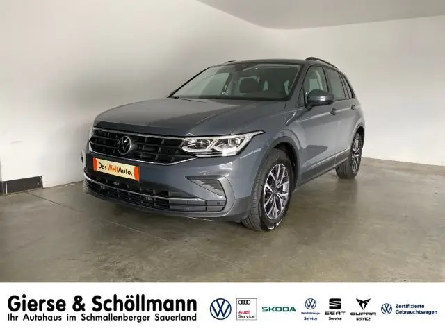 Photo 1 : Volkswagen Tiguan 2021 Petrol