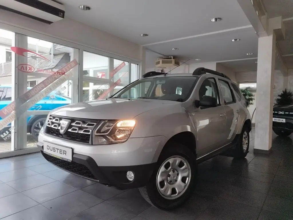 Photo 1 : Dacia Duster 2016 Petrol