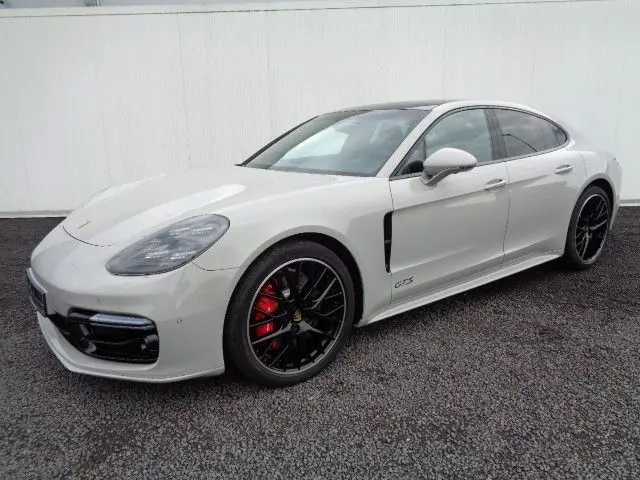 Photo 1 : Porsche Panamera 2020 Essence