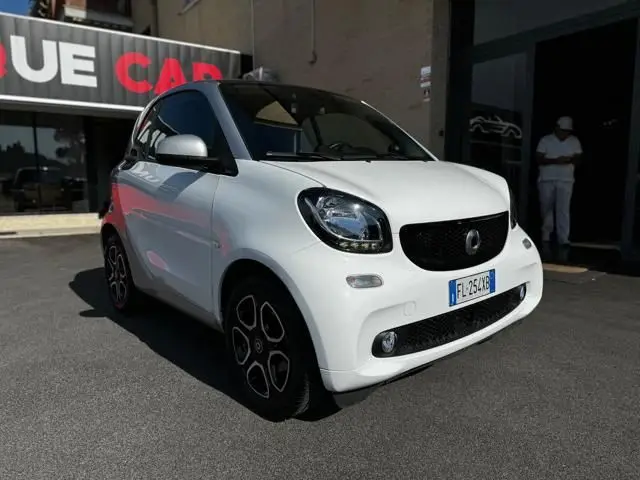 Photo 1 : Smart Fortwo 2017 Essence