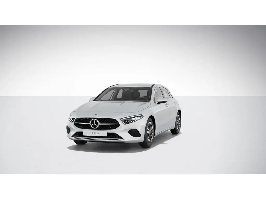 Photo 1 : Mercedes-benz Classe A 2023 Essence