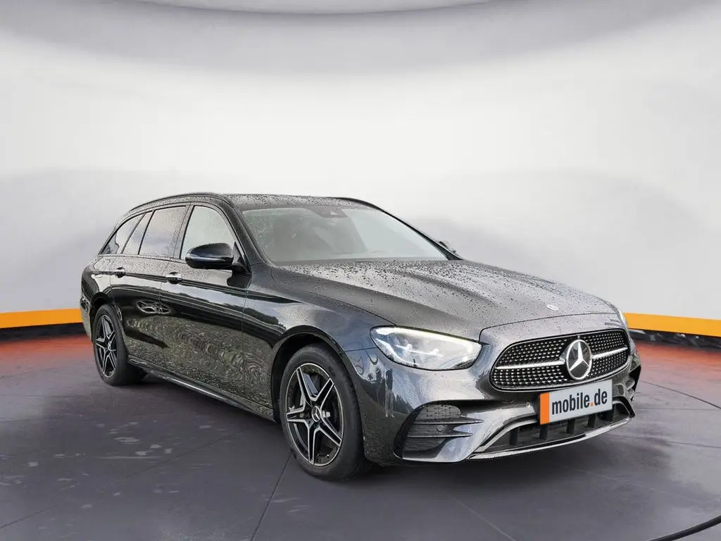 Photo 1 : Mercedes-benz Classe E 2022 Hybride