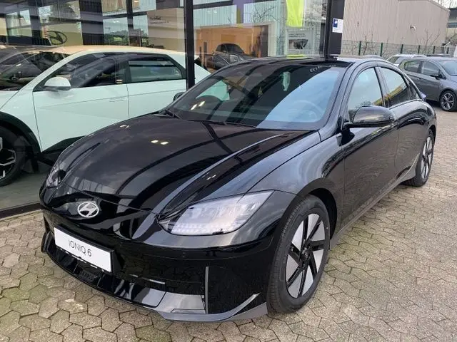 Photo 1 : Hyundai Ioniq 2024 Non renseigné