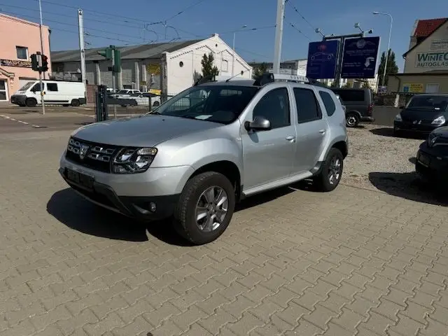 Photo 1 : Dacia Duster 2016 Essence