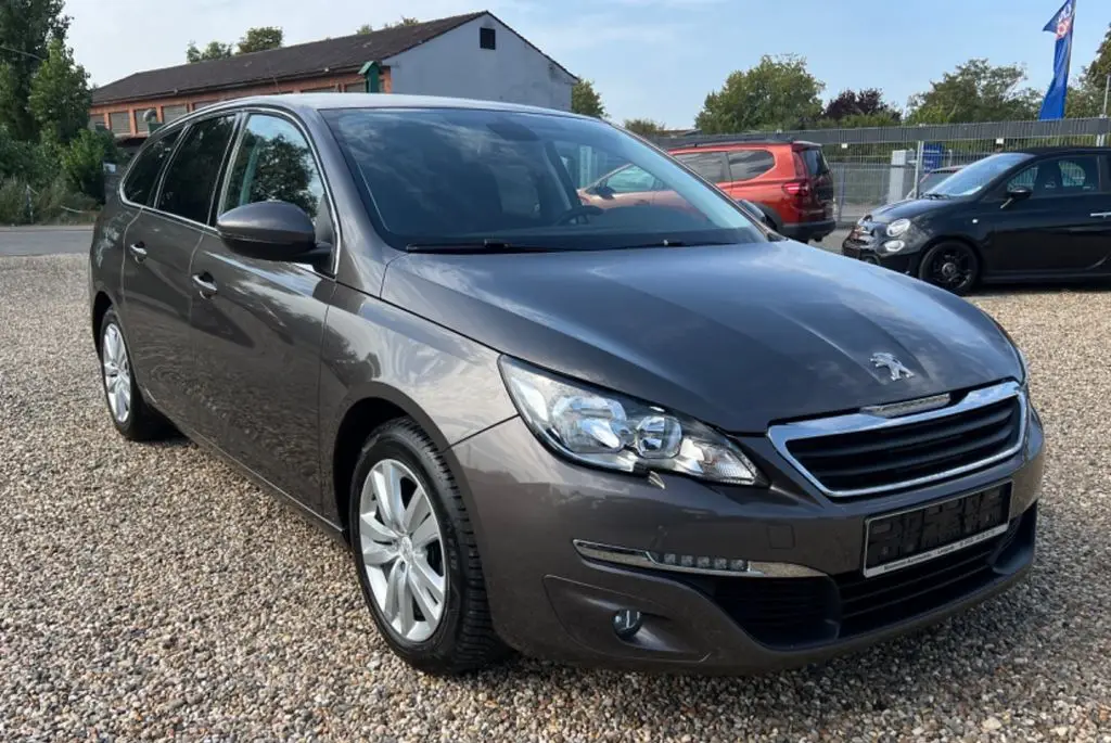 Photo 1 : Peugeot 308 2015 Diesel