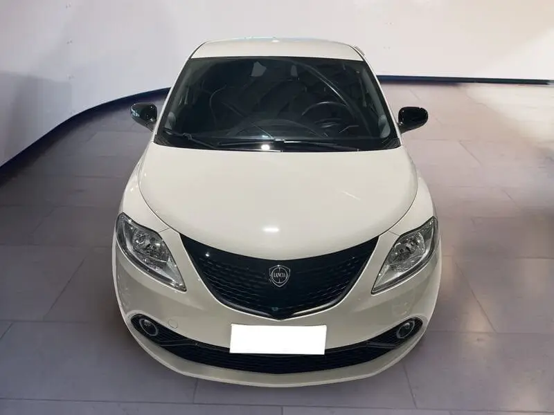 Photo 1 : Lancia Ypsilon 2020 Essence