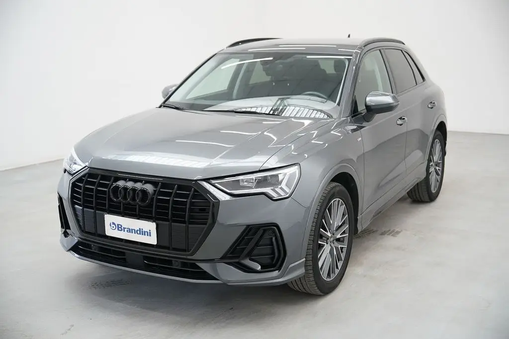 Photo 1 : Audi Q3 2022 Diesel