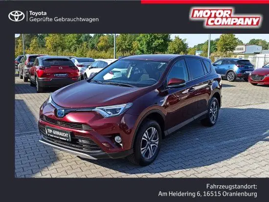 Photo 1 : Toyota Rav4 2016 Hybrid