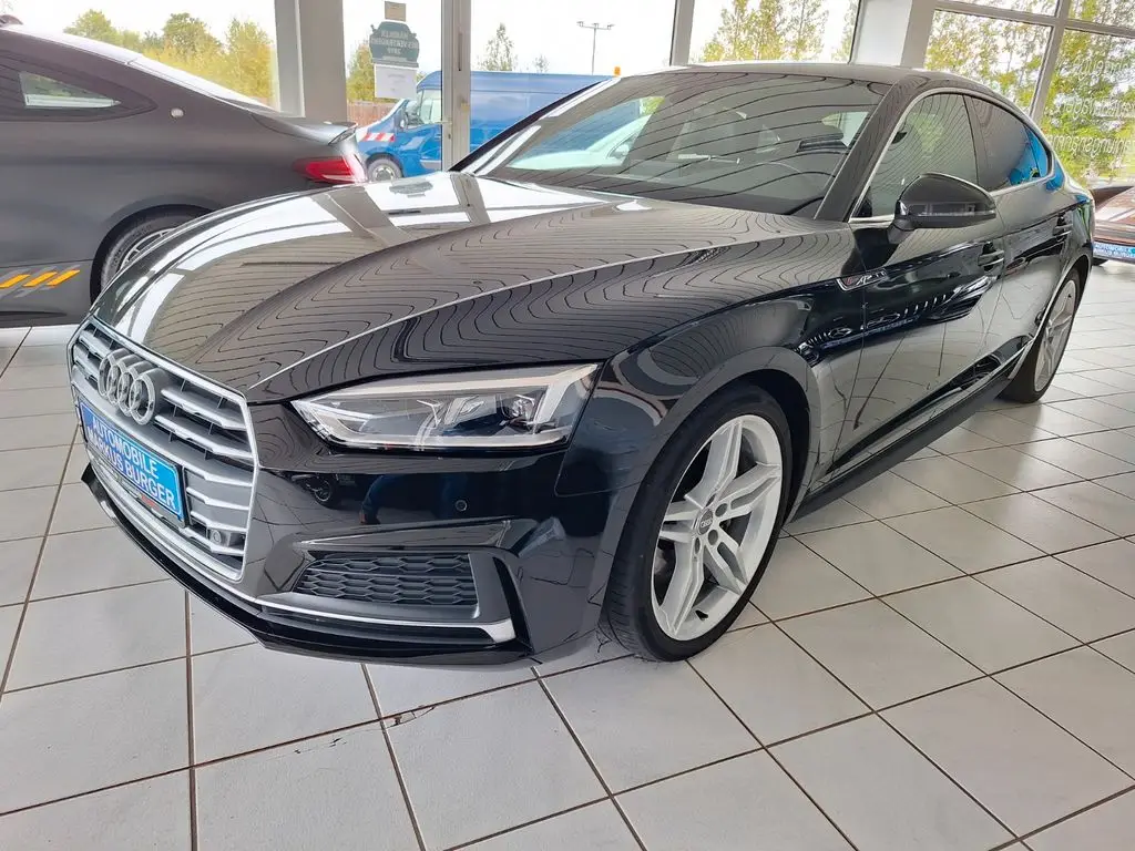 Photo 1 : Audi A5 2017 Diesel