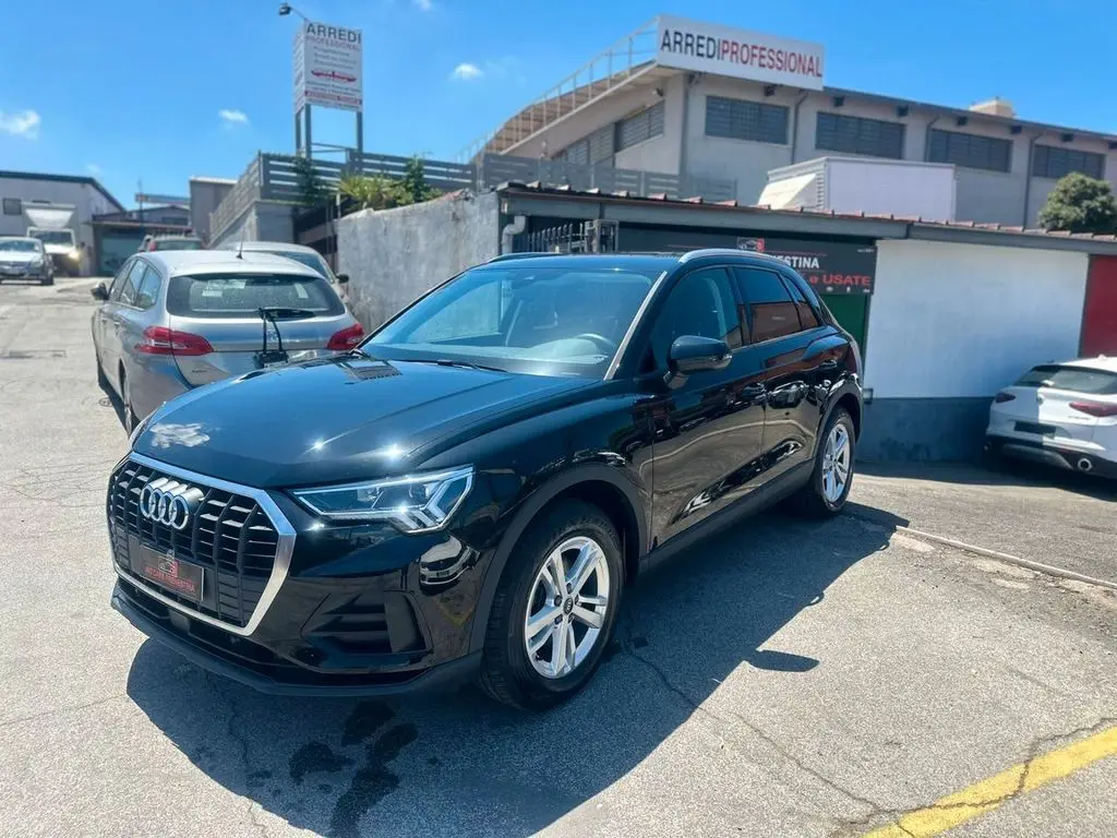 Photo 1 : Audi Q3 2022 Diesel