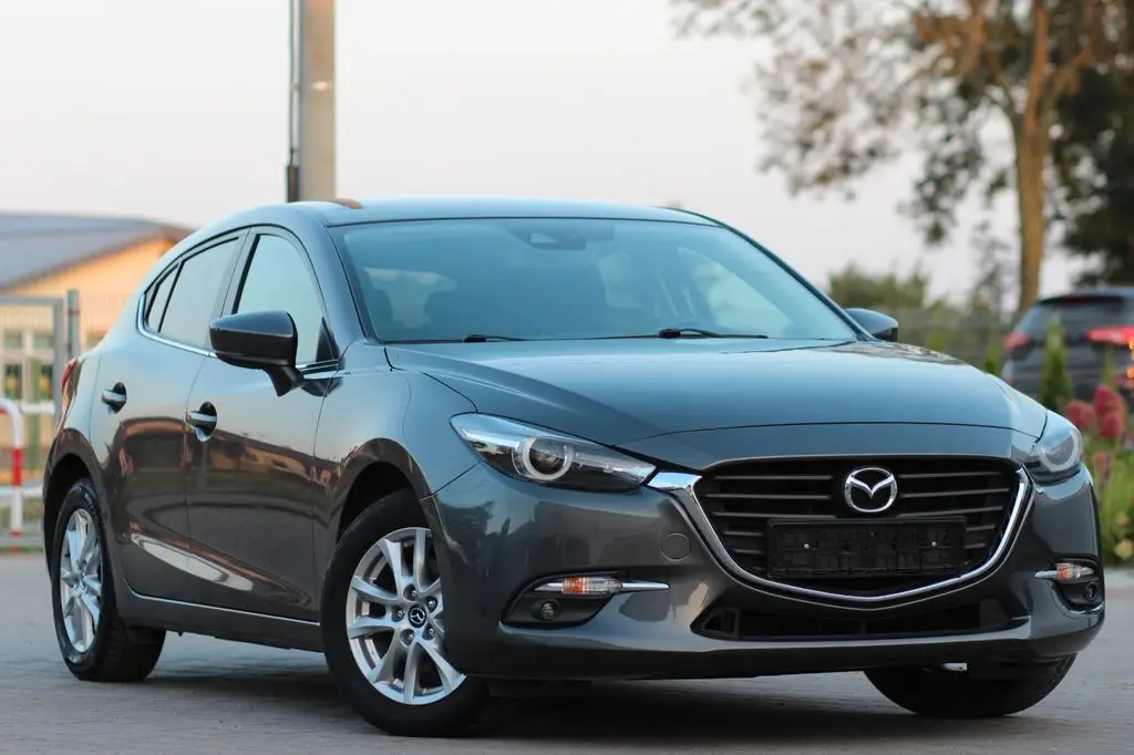 Photo 1 : Mazda 3 2018 Essence