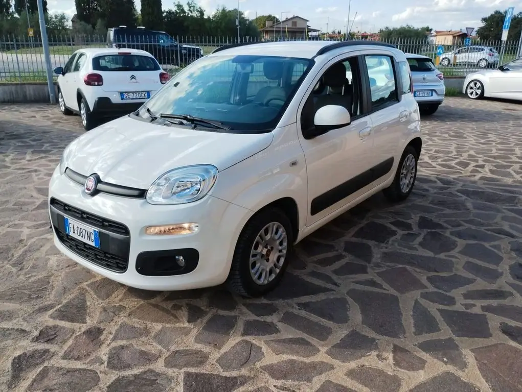 Photo 1 : Fiat Panda 2015 Petrol