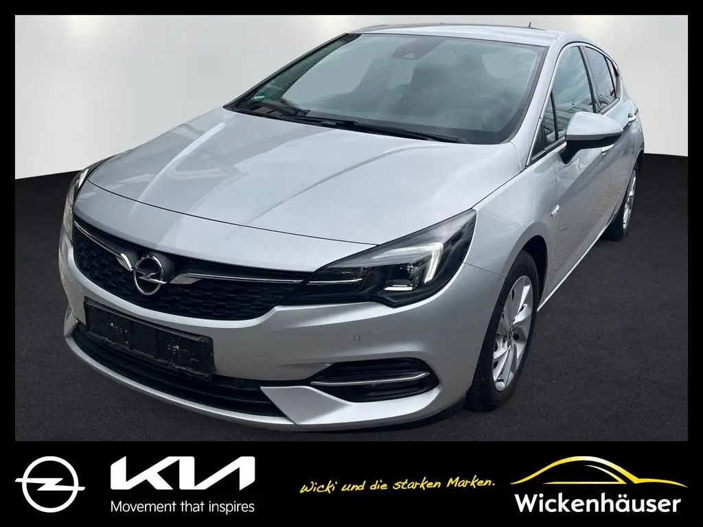 Photo 1 : Opel Astra 2020 Essence