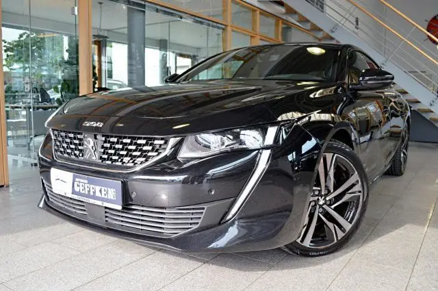 Photo 1 : Peugeot 508 2021 Essence