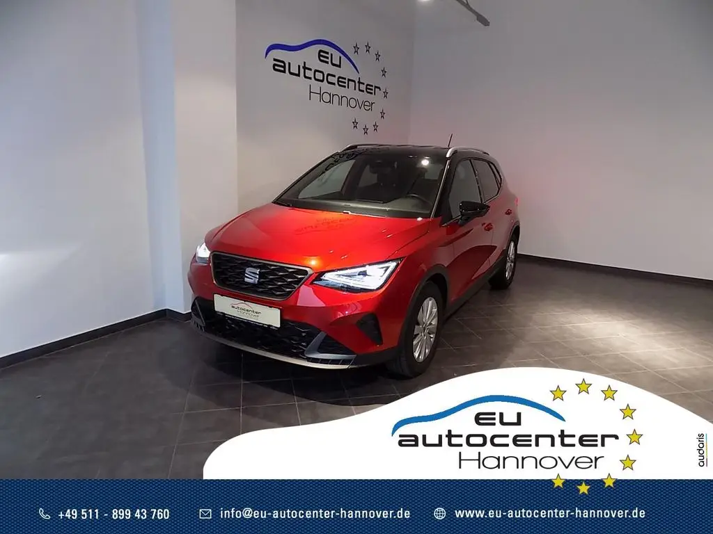 Photo 1 : Seat Arona 2022 Essence