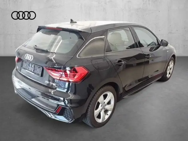 Photo 1 : Audi A1 2020 Essence