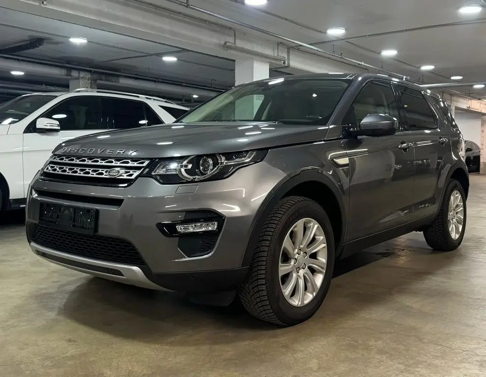 Photo 1 : Land Rover Discovery 2016 Diesel