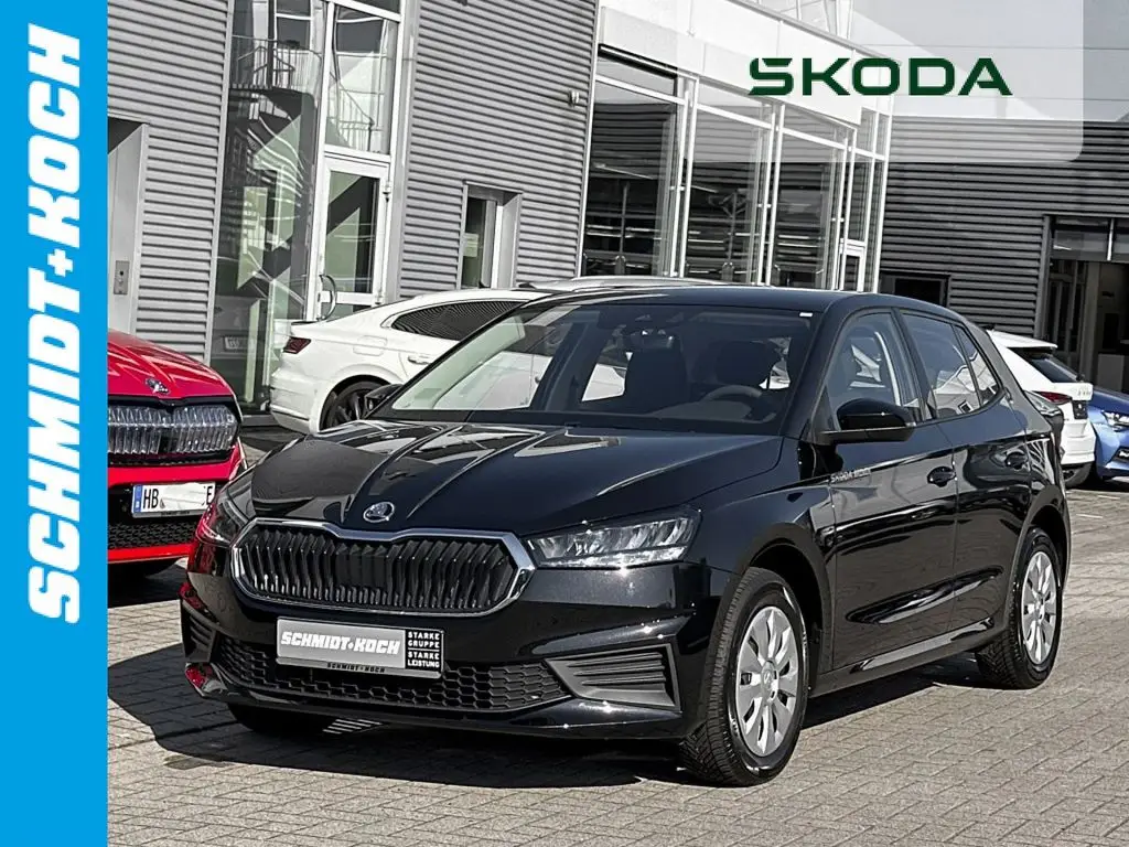 Photo 1 : Skoda Fabia 2023 Petrol