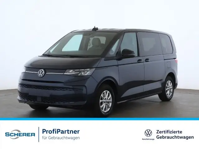 Photo 1 : Volkswagen T7 2022 Petrol