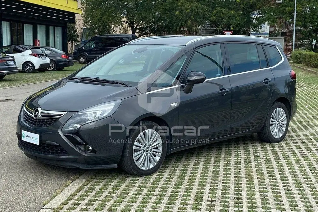 Photo 1 : Opel Zafira 2015 Autres