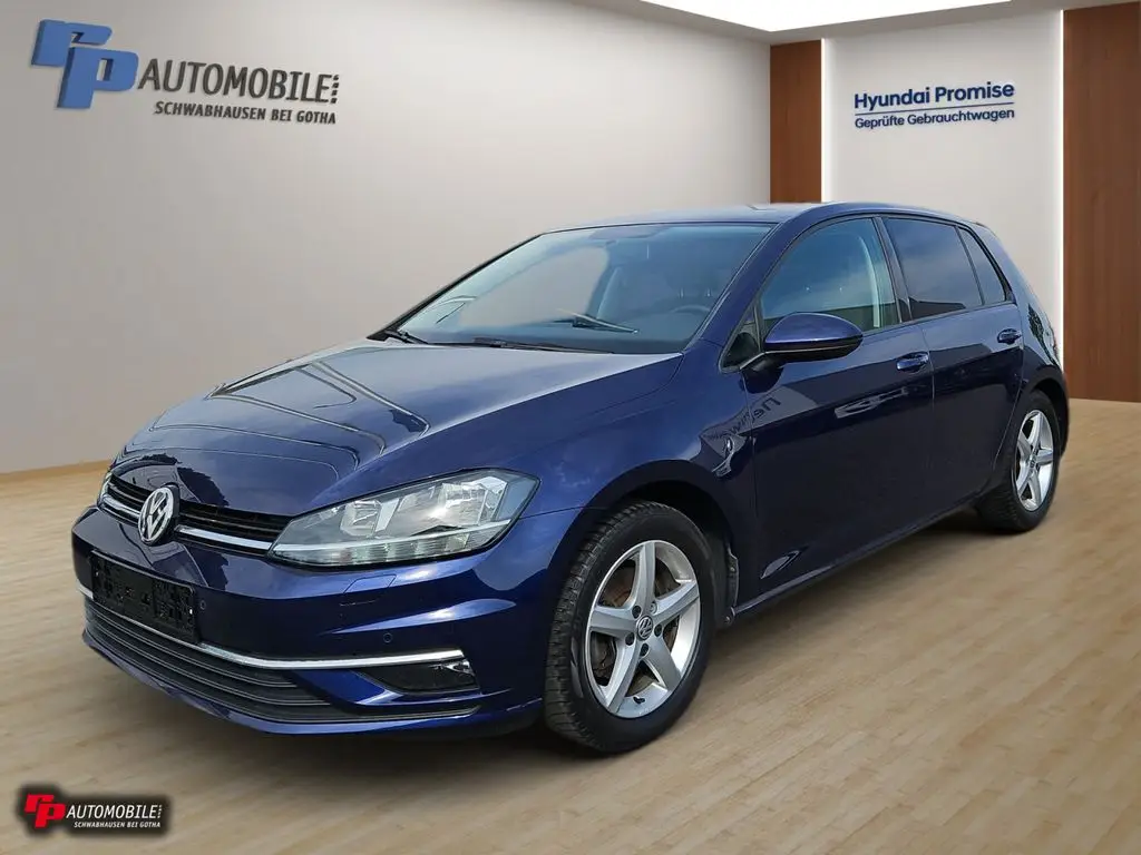 Photo 1 : Volkswagen Golf 2017 Petrol