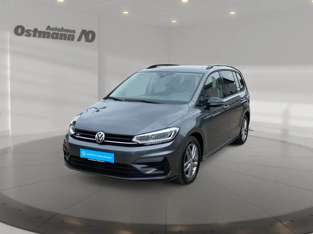 Photo 1 : Volkswagen Touran 2020 Essence