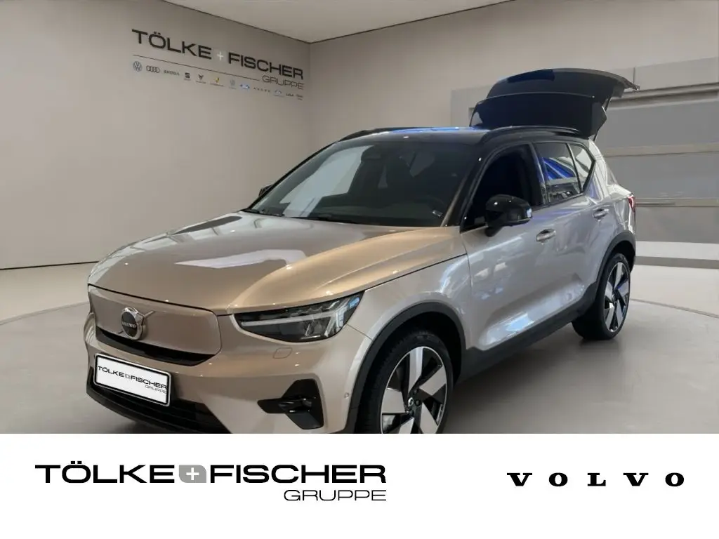 Photo 1 : Volvo Xc40 2024 Non renseigné