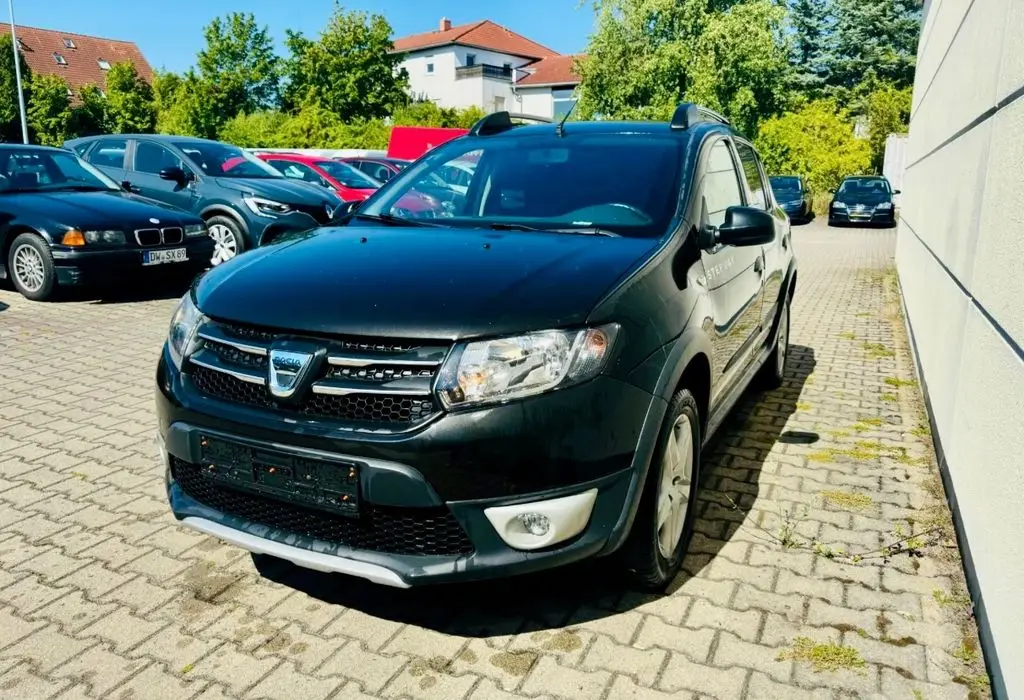 Photo 1 : Dacia Sandero 2015 Essence