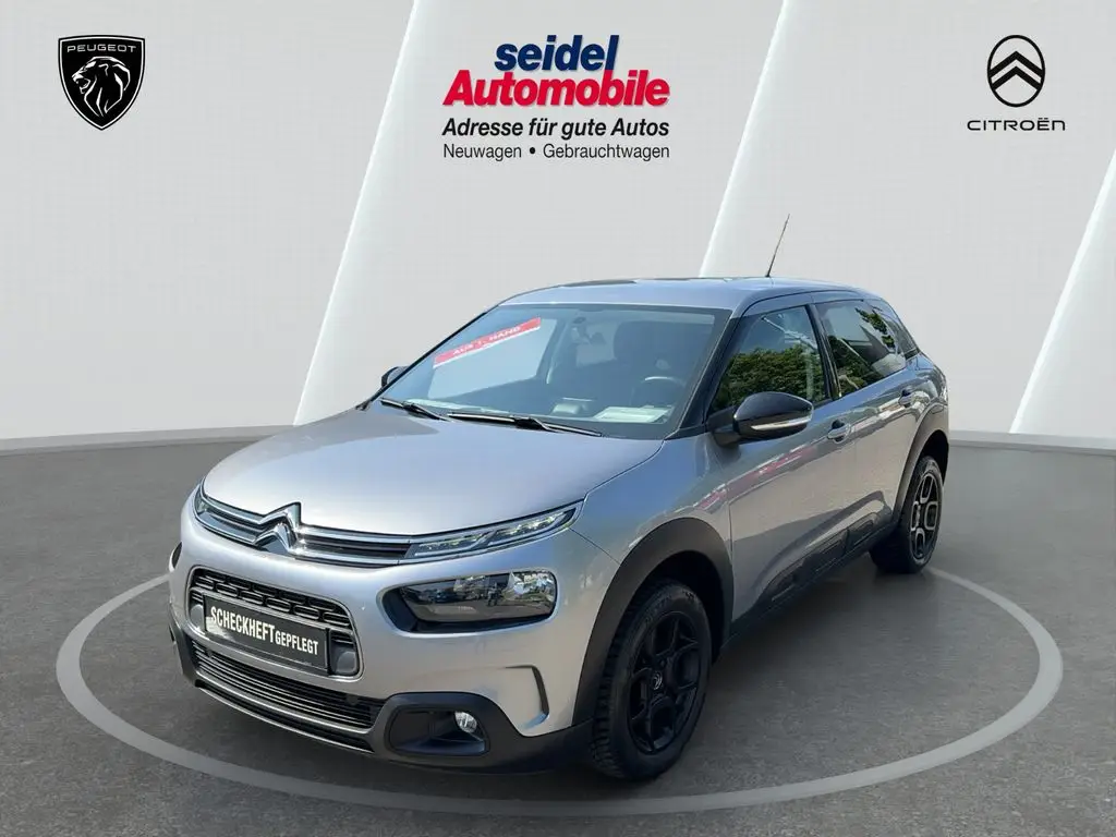 Photo 1 : Citroen C4 2019 Petrol