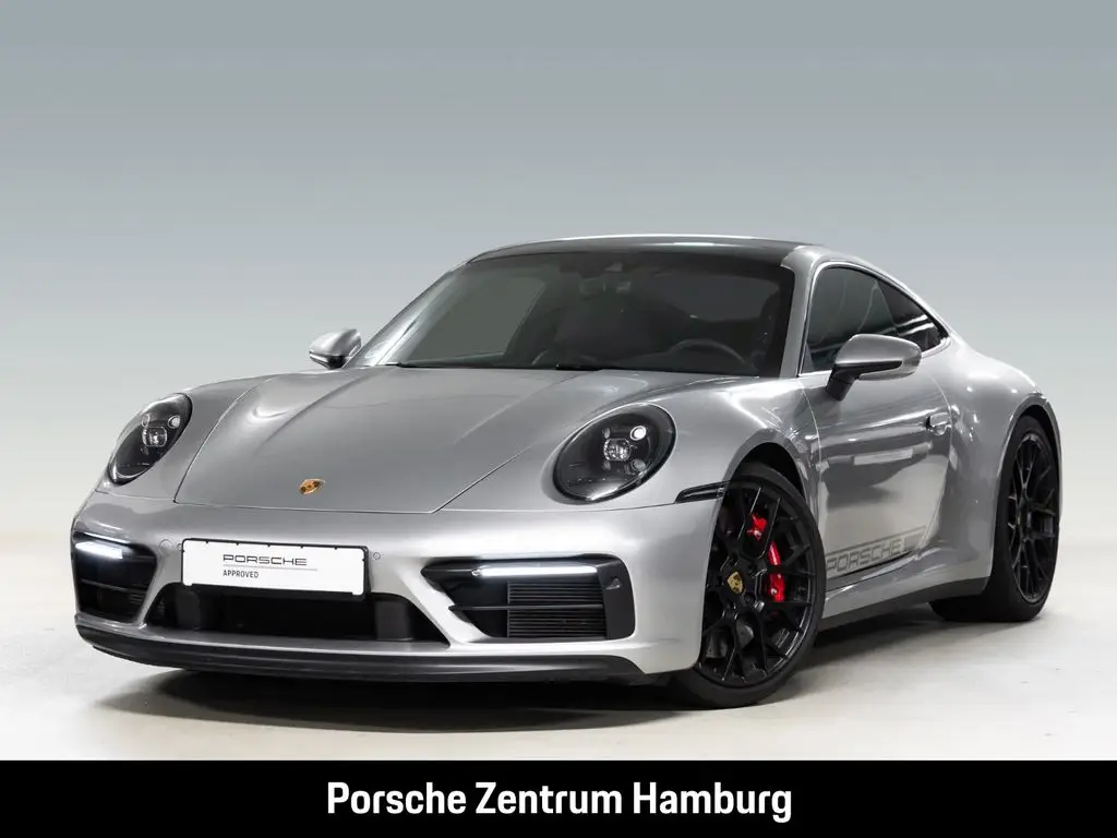 Photo 1 : Porsche 992 2022 Essence