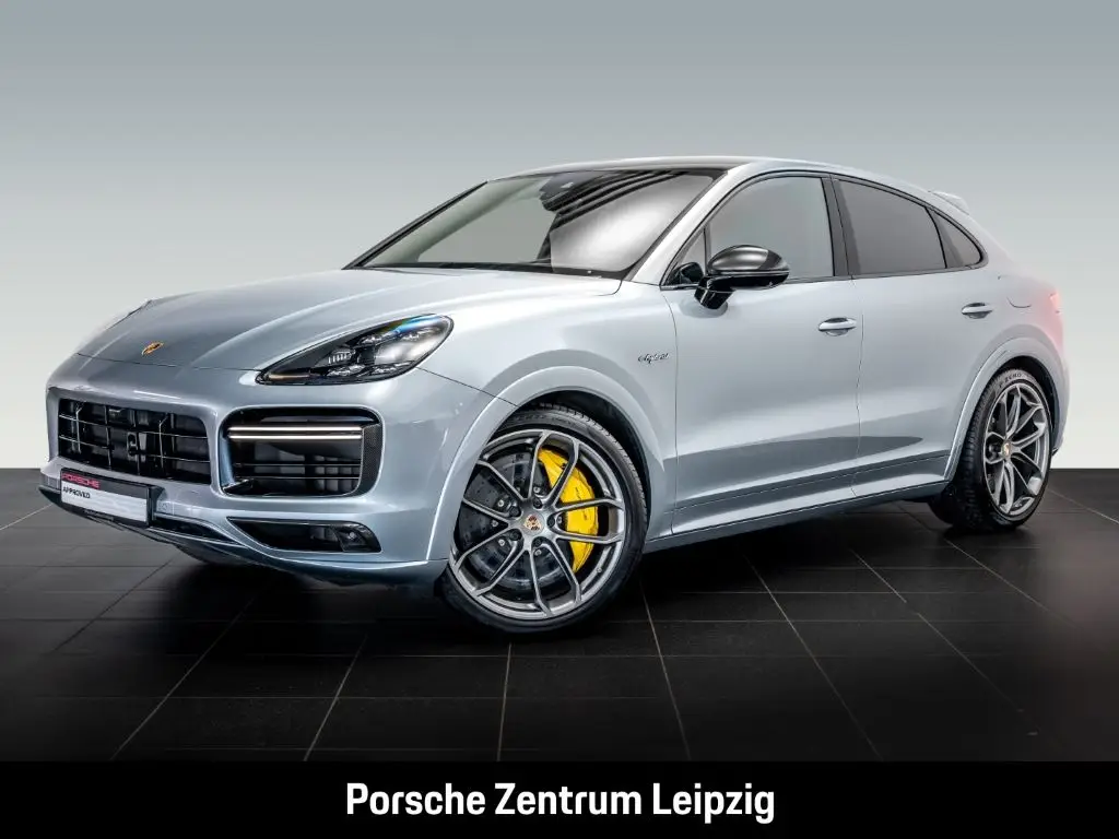 Photo 1 : Porsche Cayenne 2023 Hybrid