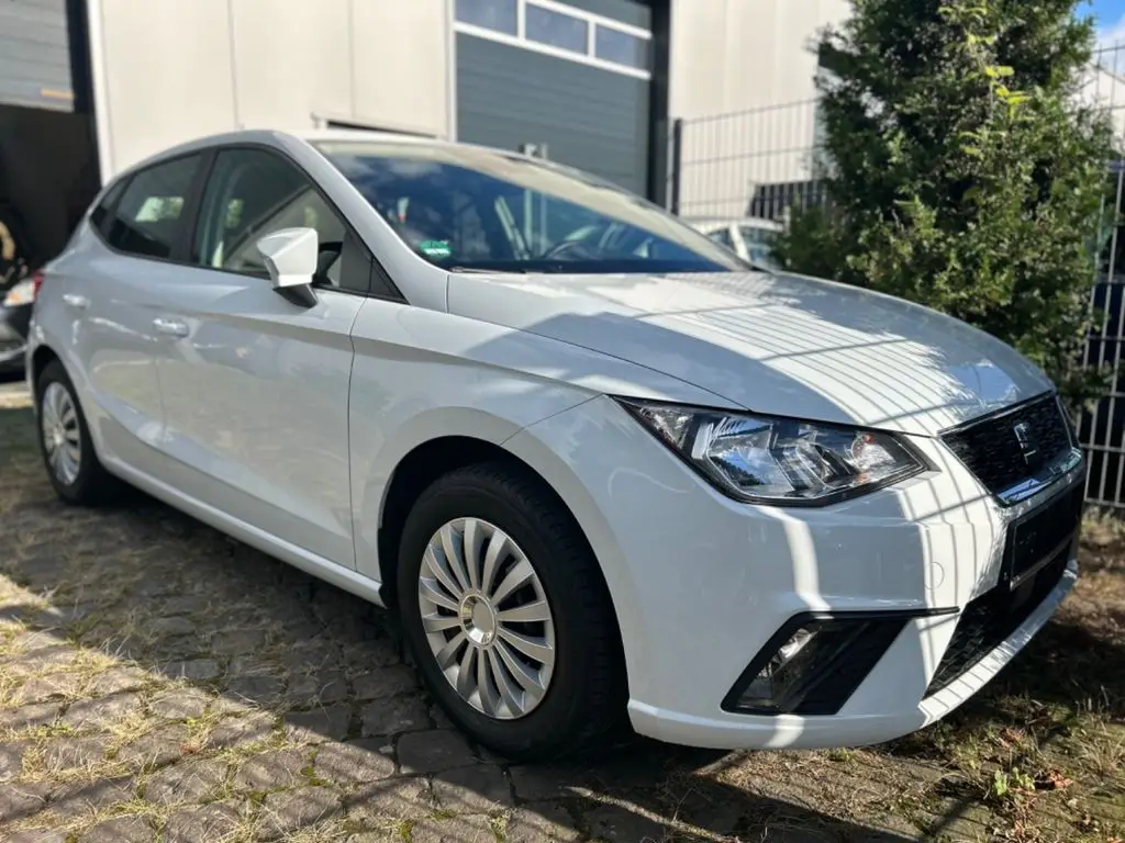 Photo 1 : Seat Ibiza 2019 Petrol