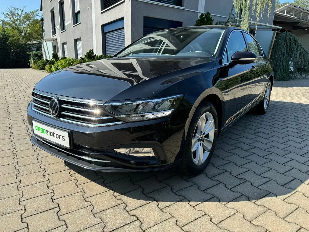 Photo 1 : Volkswagen Passat 2021 Diesel