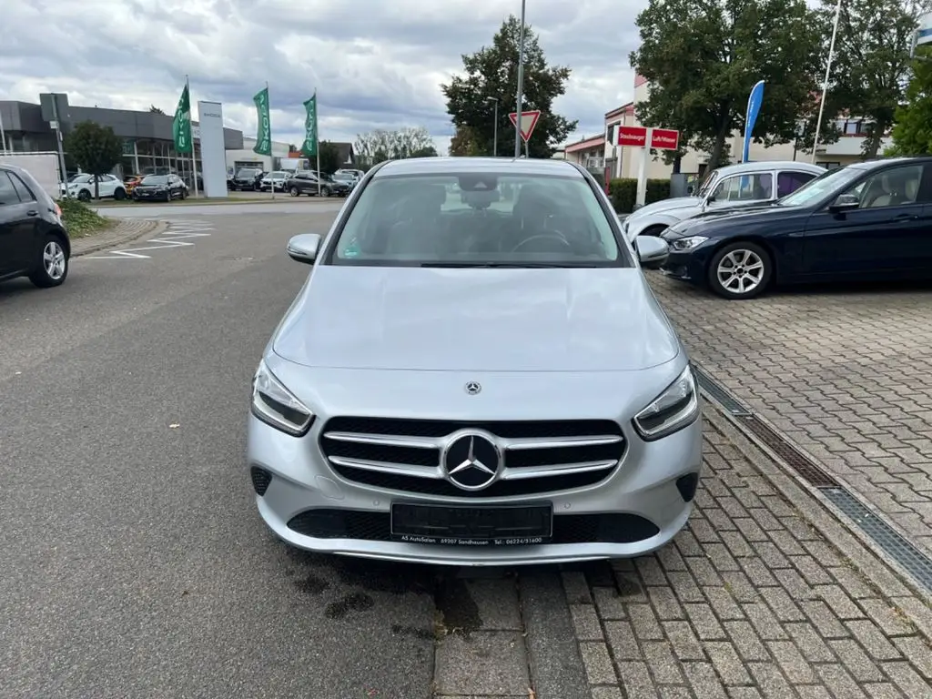 Photo 1 : Mercedes-benz Classe B 2019 Essence