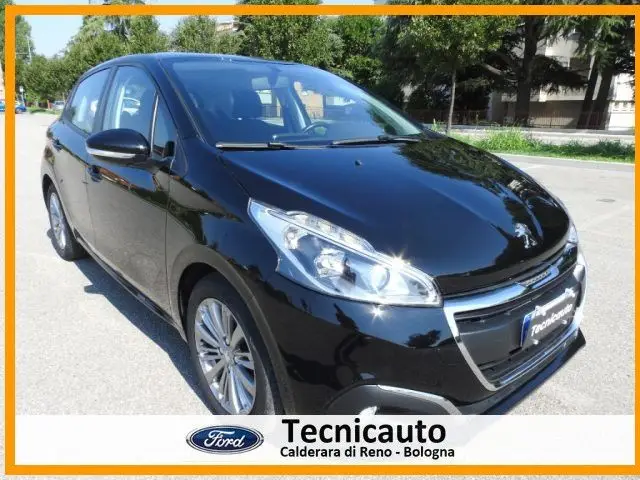 Photo 1 : Peugeot 208 2018 Diesel