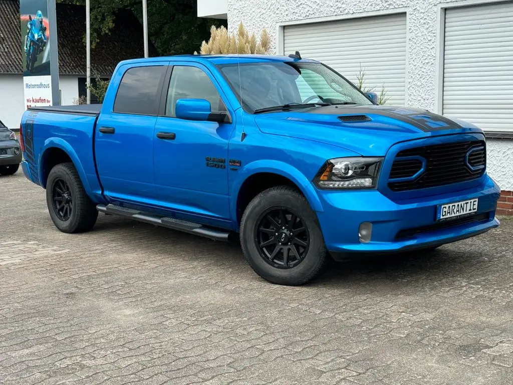 Photo 1 : Dodge Ram 2021 LPG