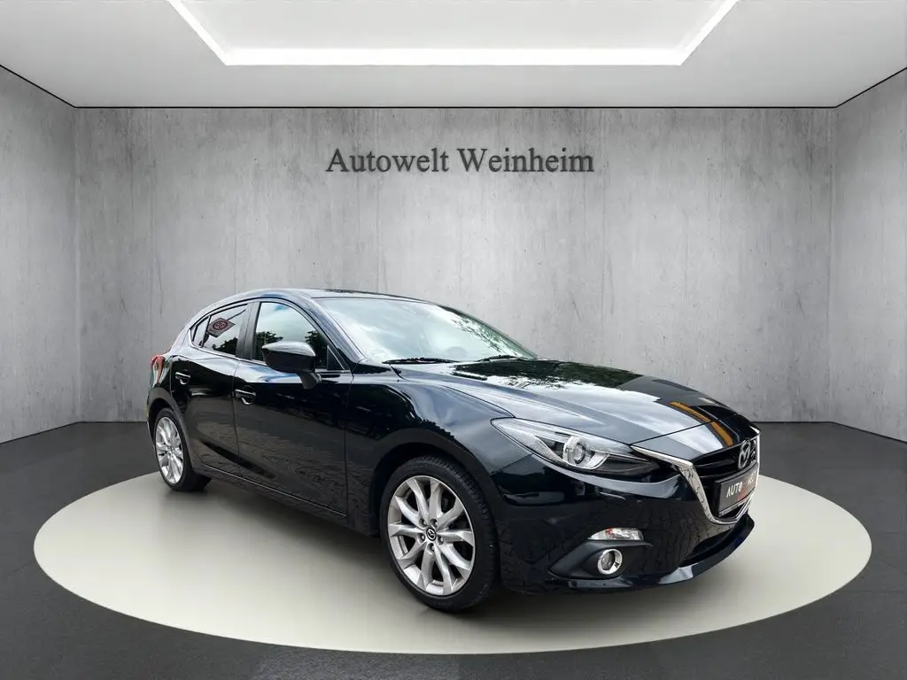 Photo 1 : Mazda 3 2016 Essence