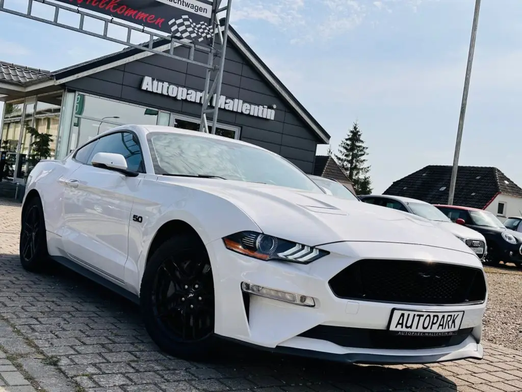 Photo 1 : Ford Mustang 2019 Petrol