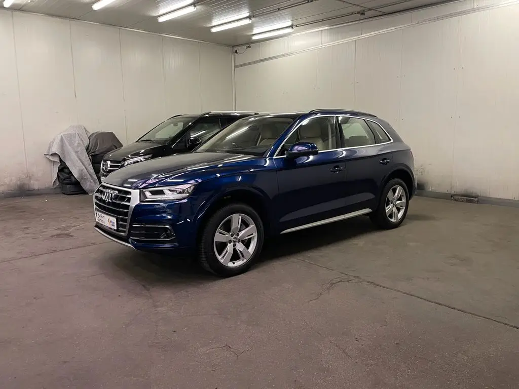 Photo 1 : Audi Q5 2018 Petrol