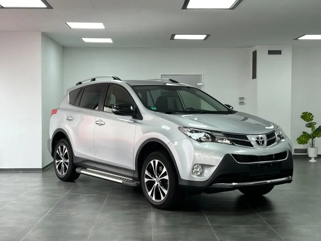 Photo 1 : Toyota Rav4 2014 Petrol