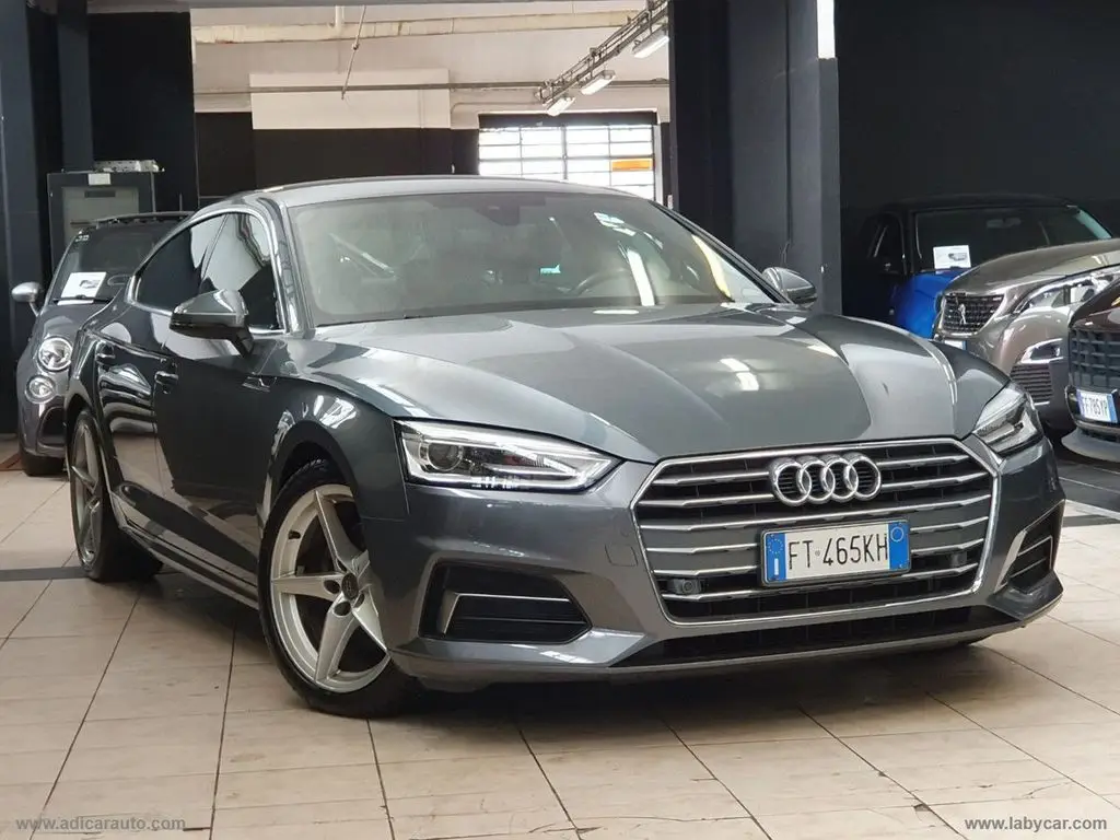 Photo 1 : Audi A5 2018 Diesel