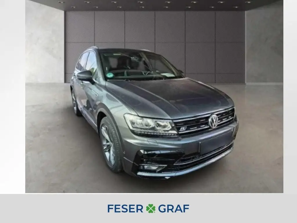 Photo 1 : Volkswagen Tiguan 2020 Essence