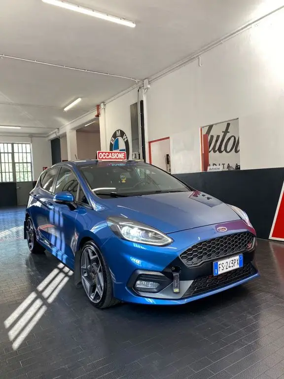 Photo 1 : Ford Fiesta 2024 Essence